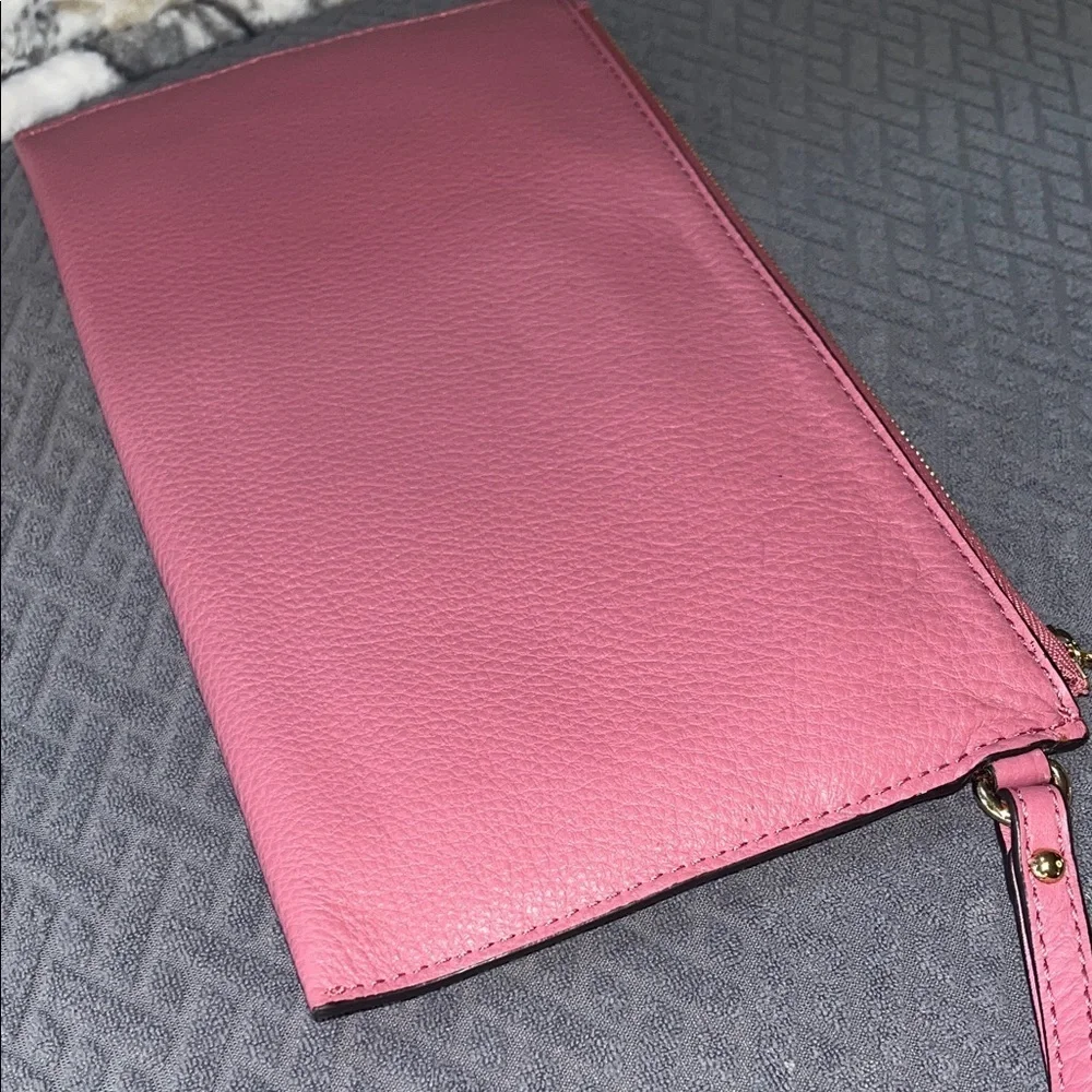 Michael Kors Rose Leather Wristlet